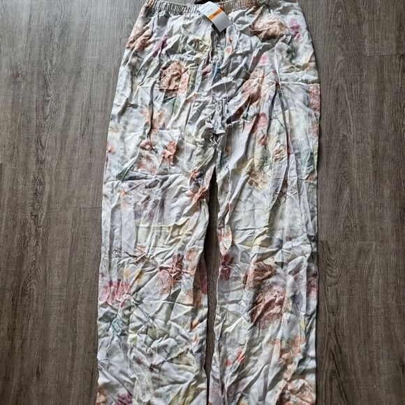 Women's Flora Nikrooz Moira Floral Print Twill Pajamas, Size Small - Grey - Picture 6 of 6